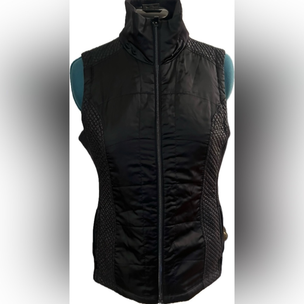 Athleta vest size L